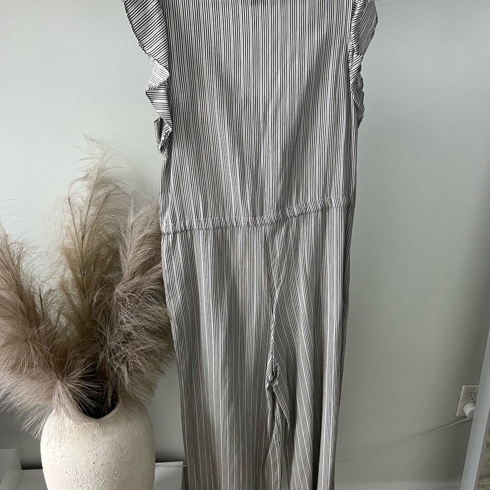 Striped jumpsuit - Picture 3 of 3